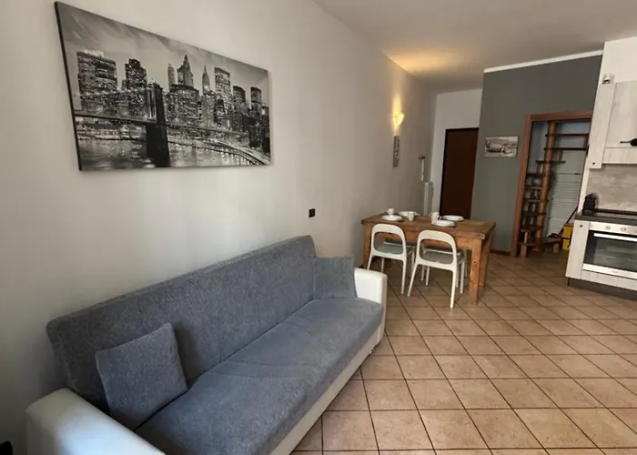 La Casa Di Ale * Лекко