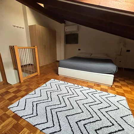 La Casa Di Ale Apartament Lecco